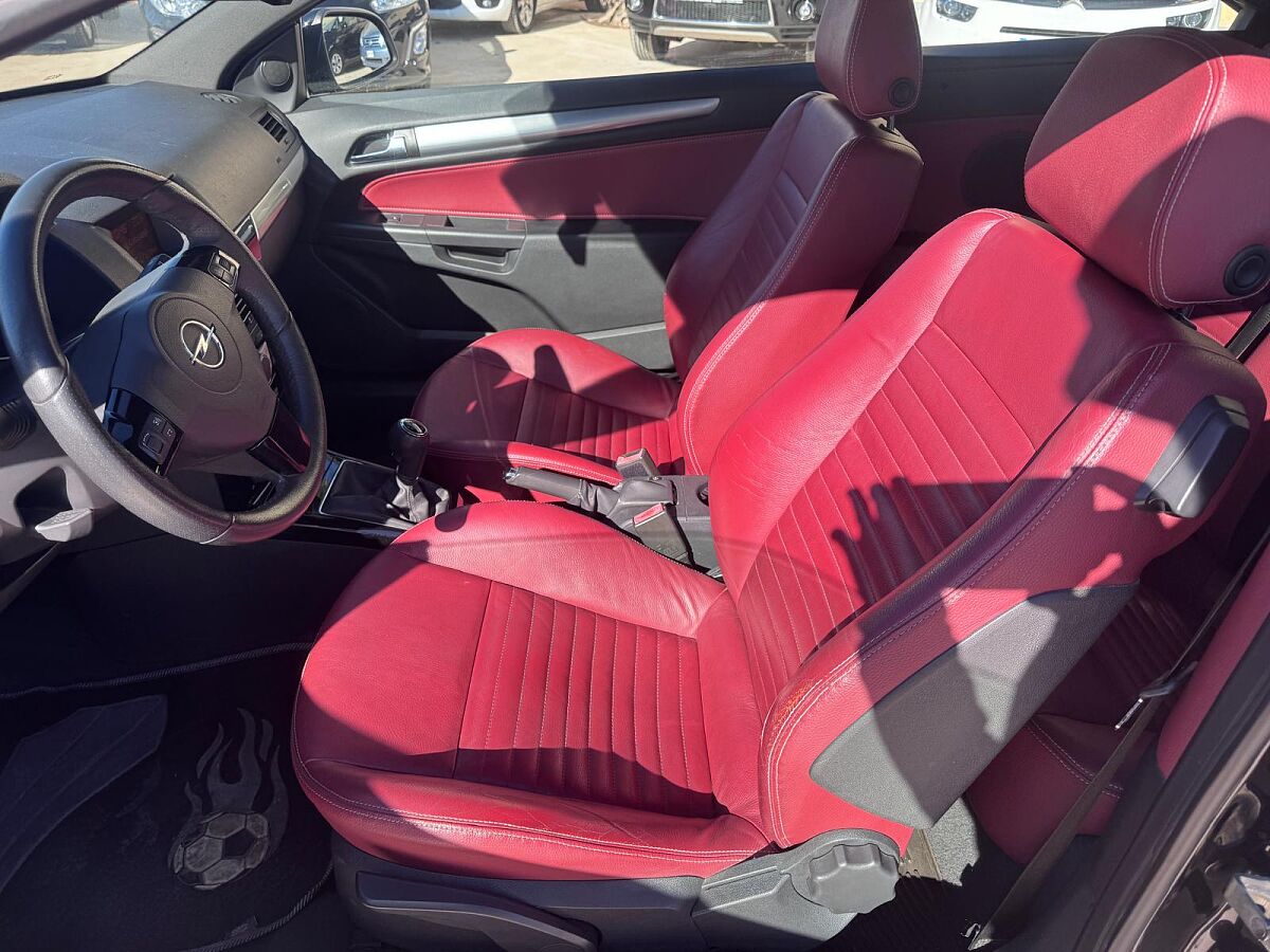 OPEL ASTRA ELITE TWIN TOP 1.9 CDTI SPANISH LHD IN SPAIN 80000 MILES SUPERB 2010